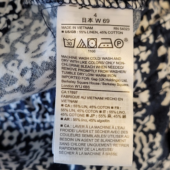 Gap Linen Blend Paisley Shorts - Picture 3 of 4